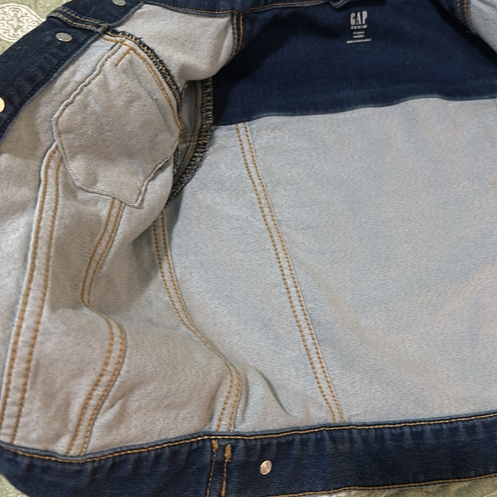 GAP Denim Jacket - size 4 years old Toddler - Picture 6 of 10